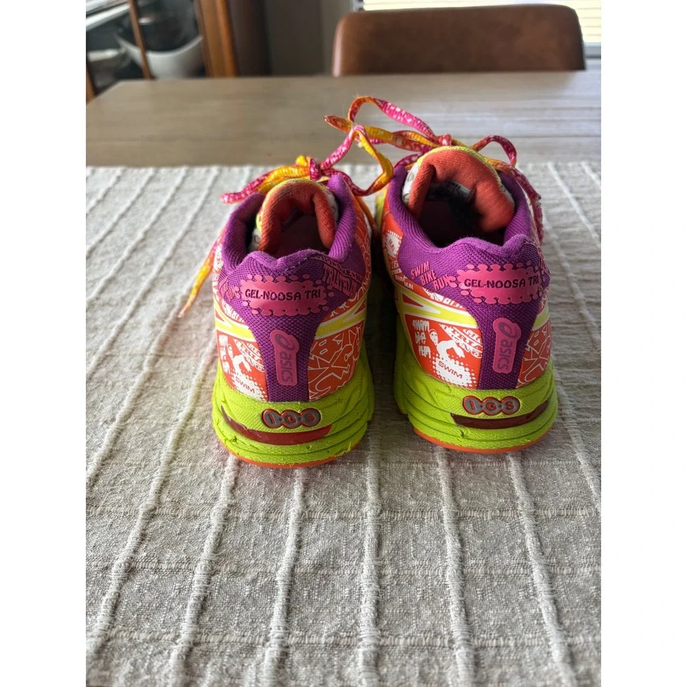 Women's ASICS Gel-Noosa Tri 9 running shoes sz 6